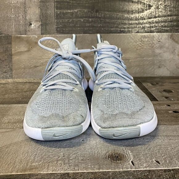 Nike free Womens 8.5 TR flyknit 3 942887-002 grey and white lace up - Picture 2 of 8
